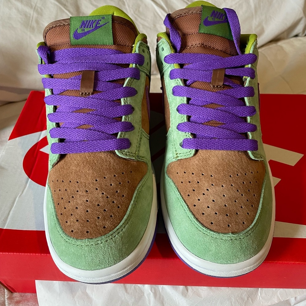 Nike Dunk Low Veneer - Picture 3 of 3
